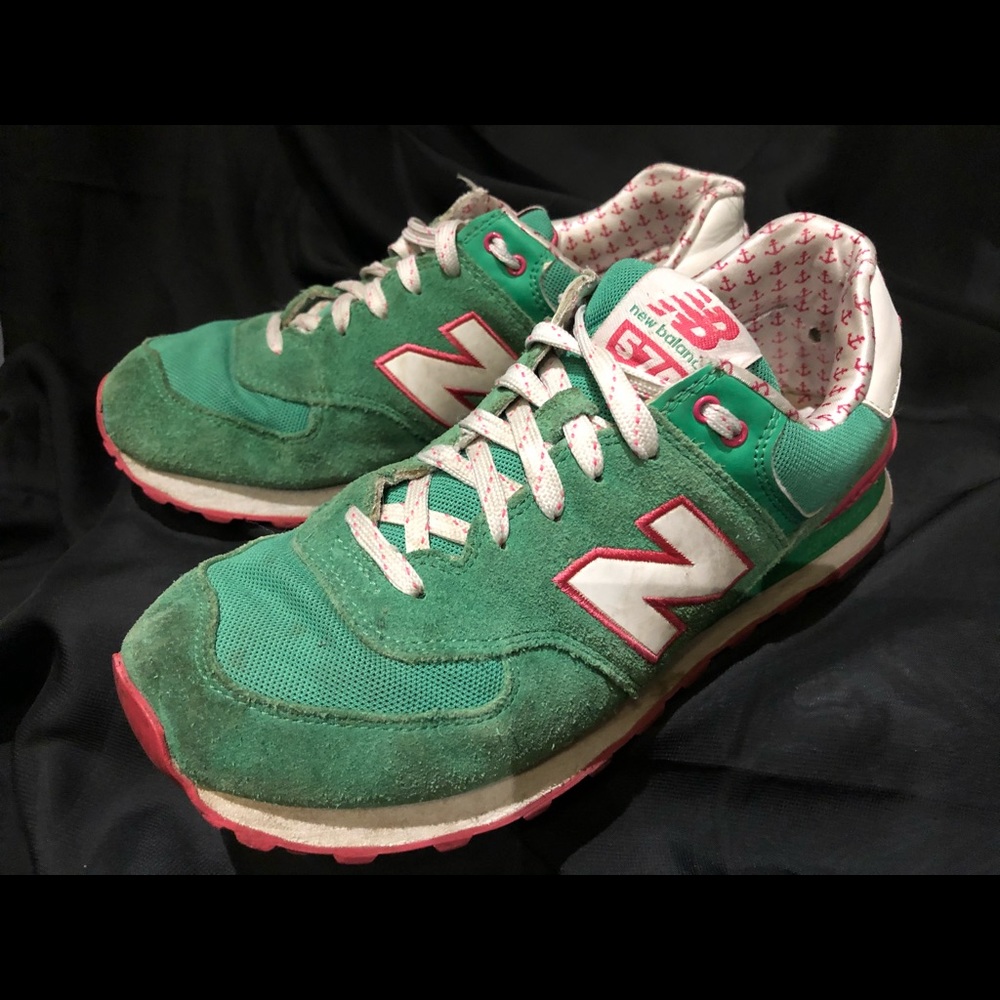 New Balance 574, Women’s 8 1/2, Anchors Away!⚓️